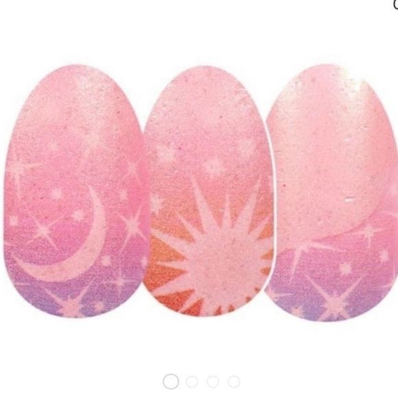 Color Street | Star-Crossed, stars and moon design Limited Edition nail strips - Picture 5 of 9